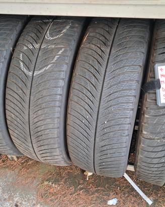 2256018 225/60R18 225/60 R18 MICHELIN INVERNALI