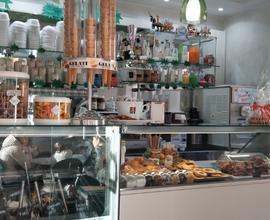 Gelateria pasticceria yogurteria creperia
