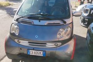 Smart ForTwo 700 coupé pure (45 kW)