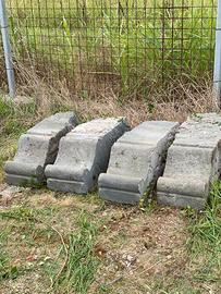 Modiglioni in pietra