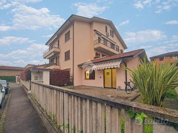 4 LOCALI A CASSANO D'ADDA