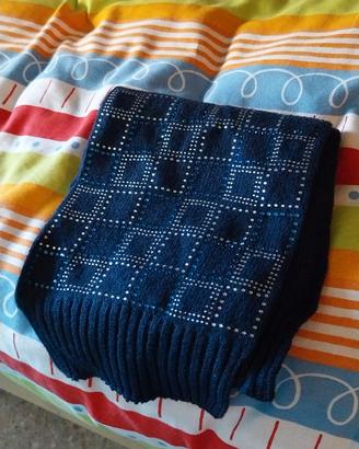 Set invernale sciarpa, cappello e guanti Donna