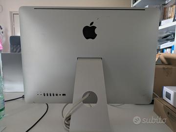 iMac 21,5" - 2011