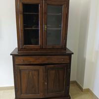 Credenza antica in legno