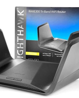 Netgear RAXE300-100EUS WiFi 6E Tri-Band Router