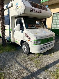 Camper mansardato granduca