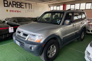 Mitsubishi Pajero 3.2 DI-D Gancio 7 Posti PERMUTE 
