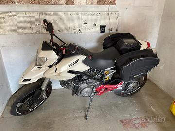 hypermotard Ducati 796 2011