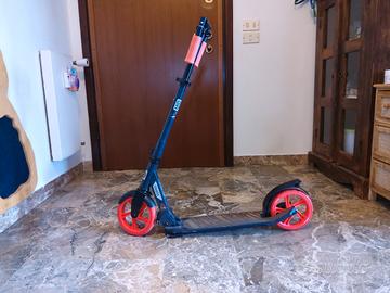 Monopattino pieghevole 