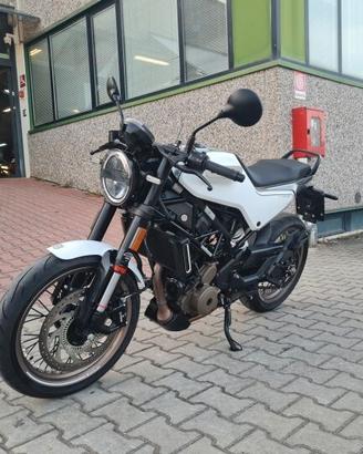 Husqvarna Vitpilen 401