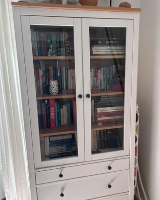 Vetrina Hemnes ikea