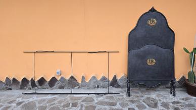 Letto antico d’epoca in ferro battuto nero