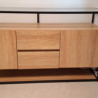 Credenza moderna in legno e top in vetro temperato