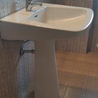 sanitari con rubinetteria 