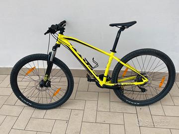 Bicicletta Scott aspect 770 front