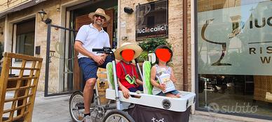 BICICLETTA ELETTRICA PER FAMIGLIE 4 POSTI