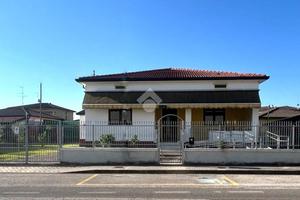 VILLA SINGOLA A ISOLA DELLA SCALA