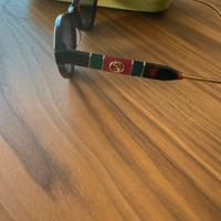 Occhiali da sole da donna mai usati