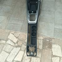 tunnel centrale Audi A1