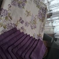 Tovaglia quadrata fantasia floreale