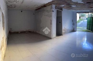 DEPOSITO A MARANO DI NAPOLI