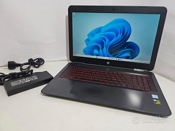 HP Omen 15-ax000nl Intel i7-6700HQ 16/256Gb GTX965