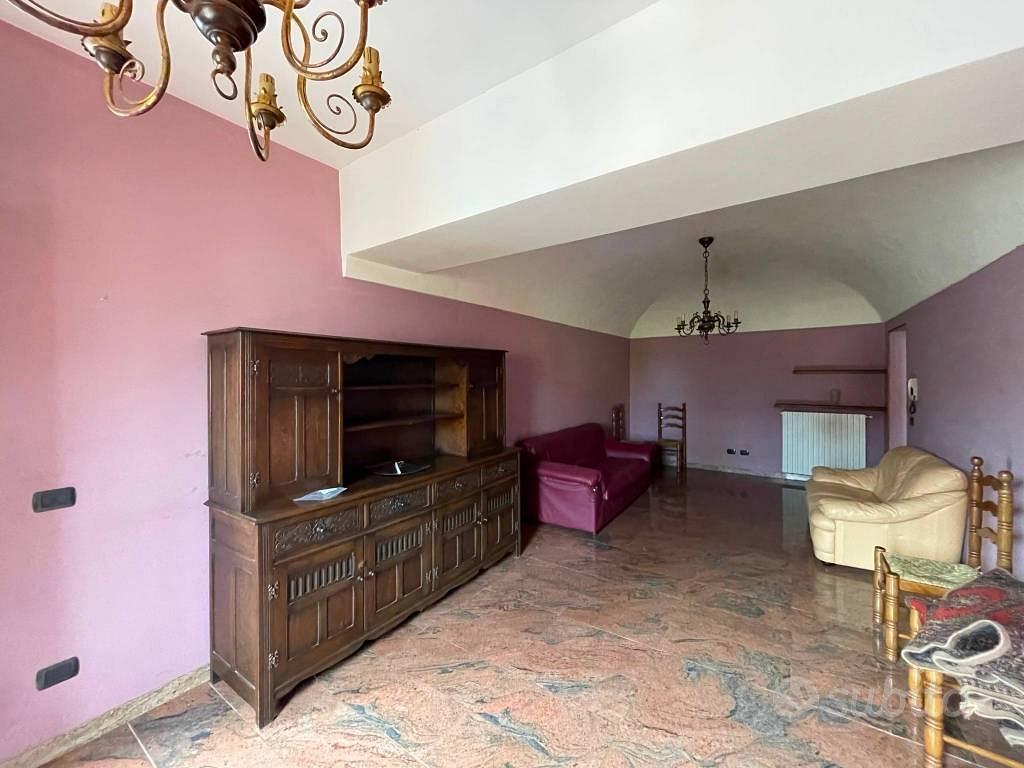 Appartamento di 92 m² con 3 locali a Borgo Vercell - Vista 4