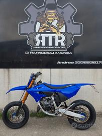 Yamaha yz 125 supermotard targata 16 anni