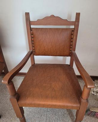 Sedie legno e pelle 