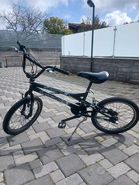 Bicicletta bmx