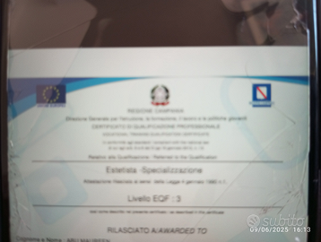 Estetista e Parrucchiera con i diplomi