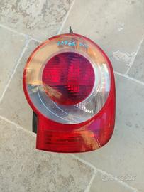 faro posteriore dx renault modus