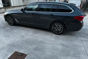 Serie 5 Touring 520d