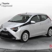 Toyota Aygo 5p 1.0 x-play 72cv