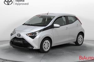 Toyota Aygo 5p 1.0 x-play 72cv