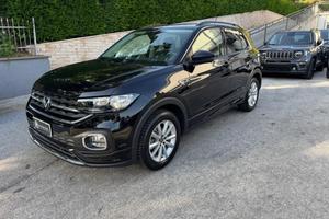VOLKSWAGEN T-Cross 1.0 TSI Sport