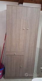 mobile contenitore e specchio 