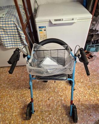 Deambulatore anziani 