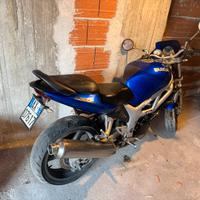 Suzuki SV 650 2000 vista e piaciuta non marciante