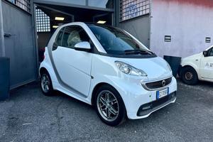 Smart ForTwo 1000 62 kW coupé pulse EDITION ONE Na
