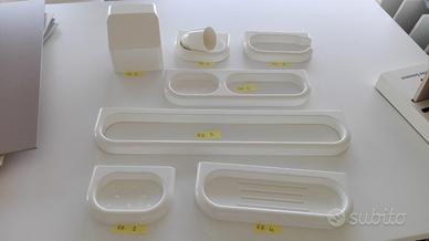 Accessori bagno plastica bianchi NUOVI
