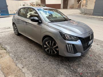 Peugeot 208 1200 cc 100 CV 