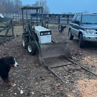 Mini ruspa con forche removibili