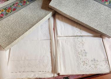 2 lenzuola lino Madera ricamate a mano