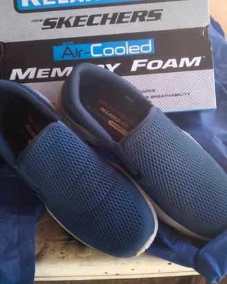 skechers Memory foam