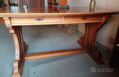 Scrivania vintage 