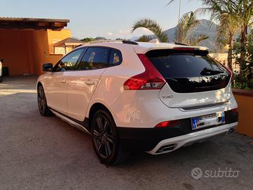 Spoiler Volvo V40 Bianco Ghiaccio 614 2012 al 2019