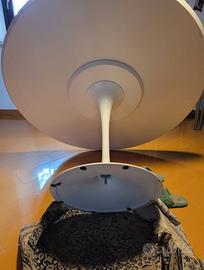 Tavolo di design rotondo Alivar/MVSEVM, modello Sa