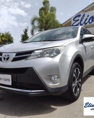 TOYOTA - RAV4 - 2.0 D-4D 2WD Business Pack