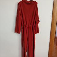 tuta rossa con zip elegantw